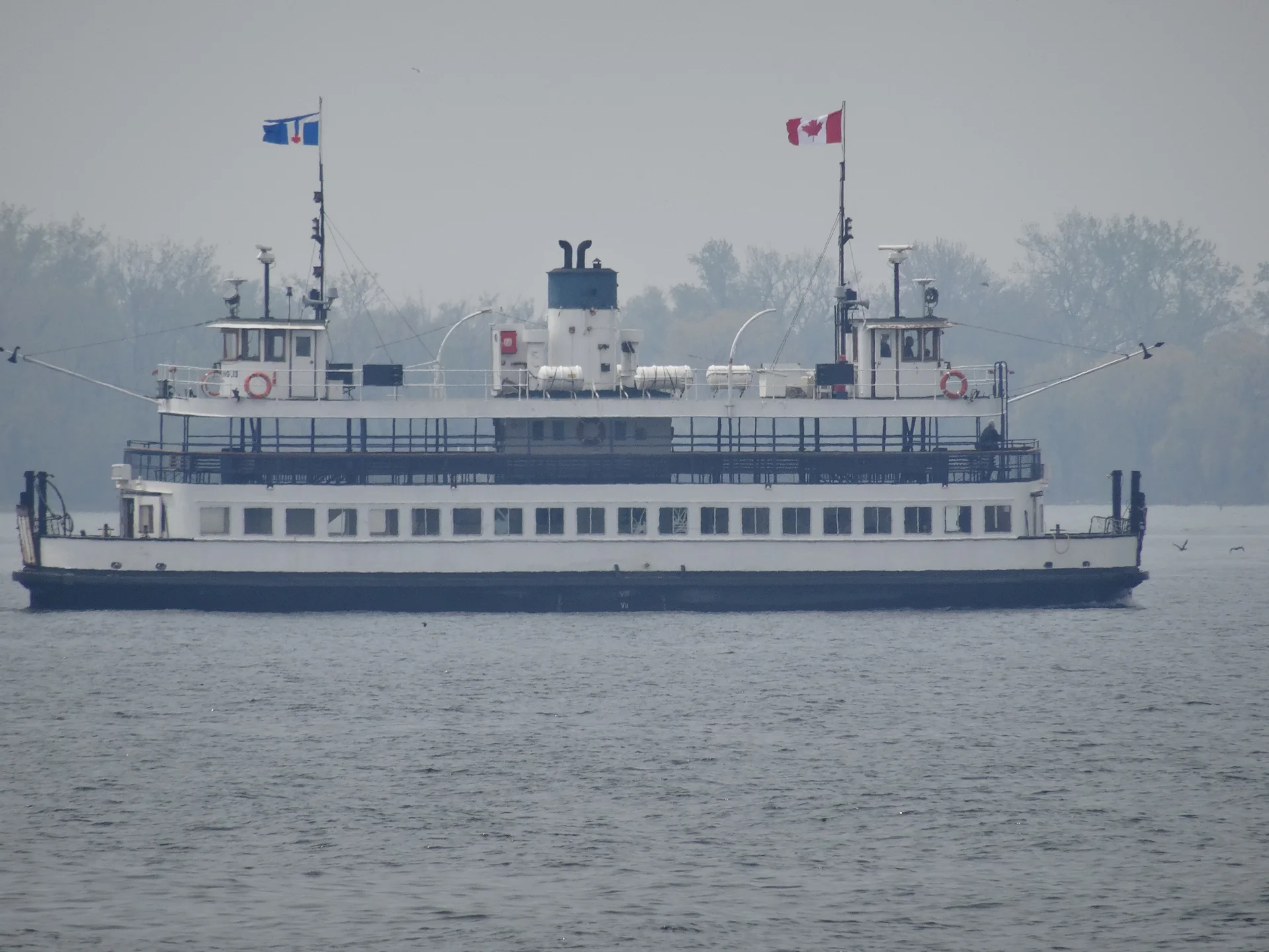 Balsa William Inglis no porto de Toronto