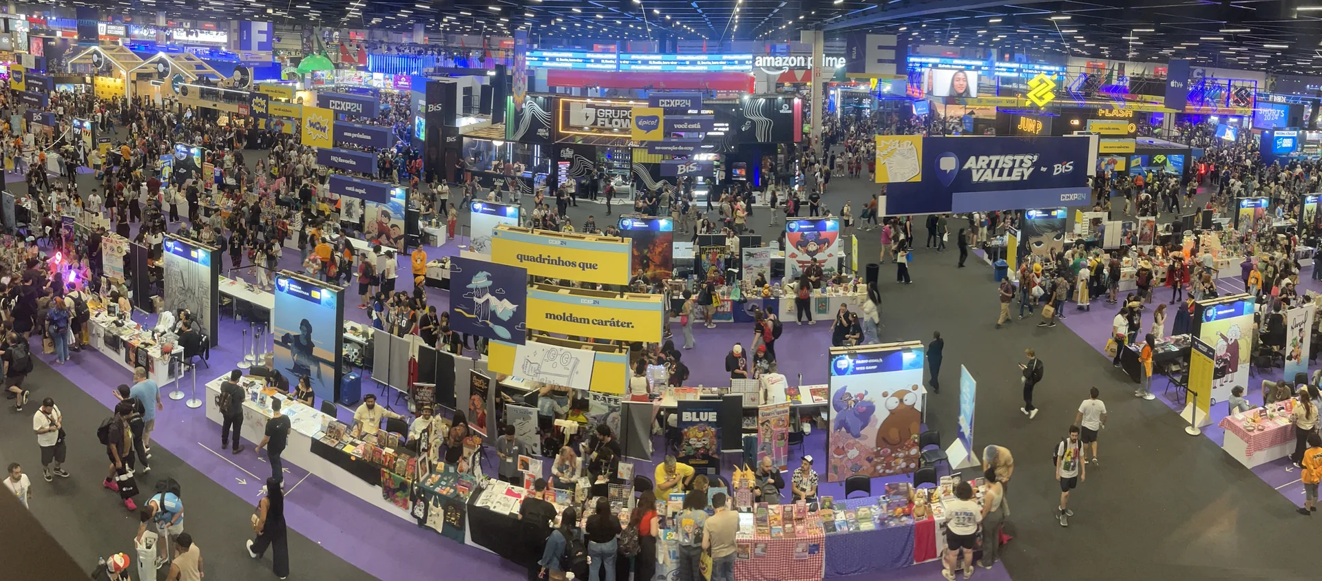 Imagem de contexto de feira: vista panorâmica da CCXP 2024; não representa o parceiro/propriedade/serviço São Paulo Expo nem indica programação atual.